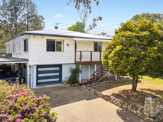 House for sale in Ferny Hills, Greater Brisbane