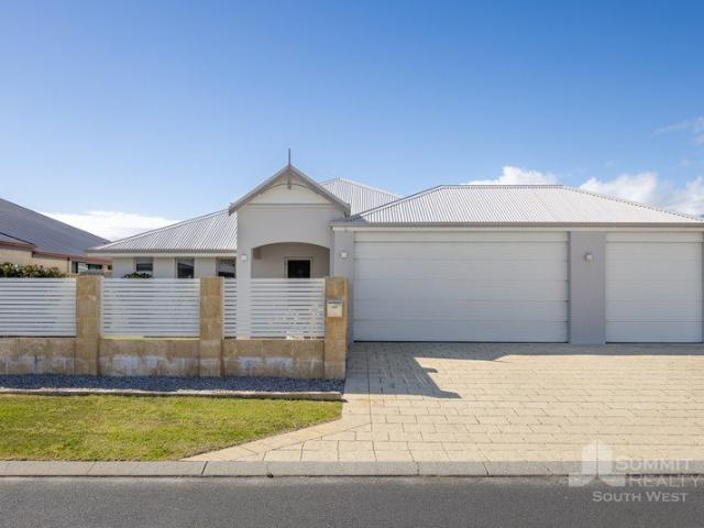 House for sale in Dalyellup, Western Australia