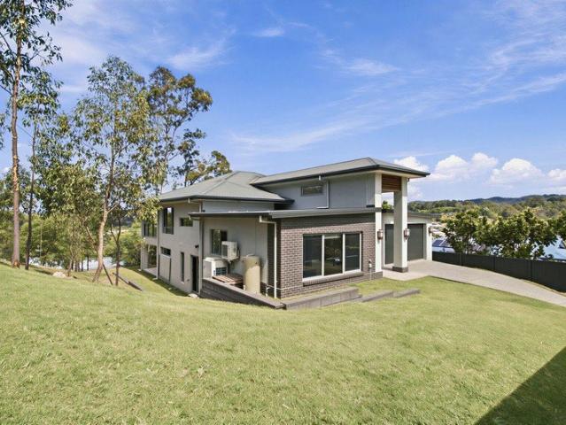 House for sale in Fernbrook, Queensland