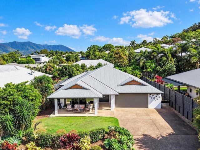 House for sale in Bluewater, Kewarra Beach