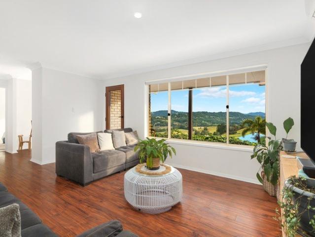 House for sale in Bilambil Heights, New South Wales