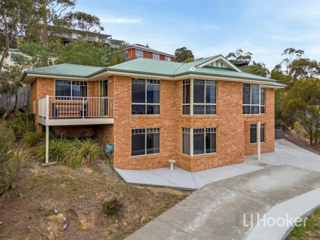 House for sale in Old Beach, Tasmania