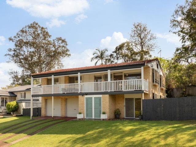 House for sale in Kenmore, Greater Brisbane