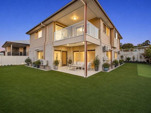 House for sale in Spring Mountain, Greater Brisbane