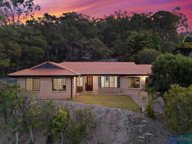 House for sale in Edens Landing, Greater Brisbane