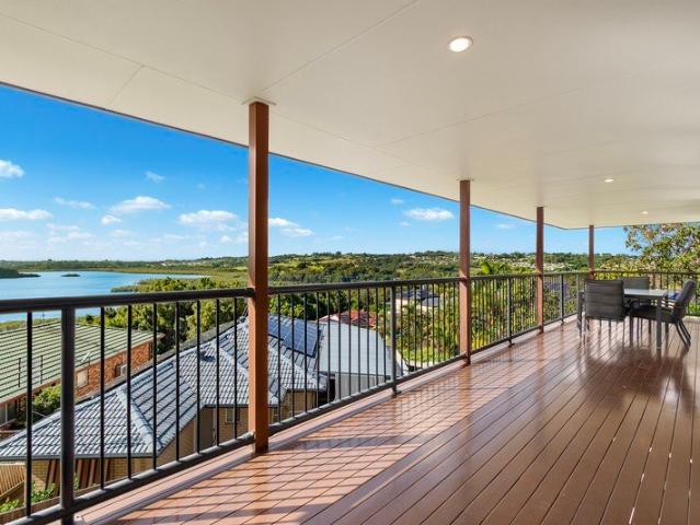 House for sale in Bilambil Heights, New South Wales
