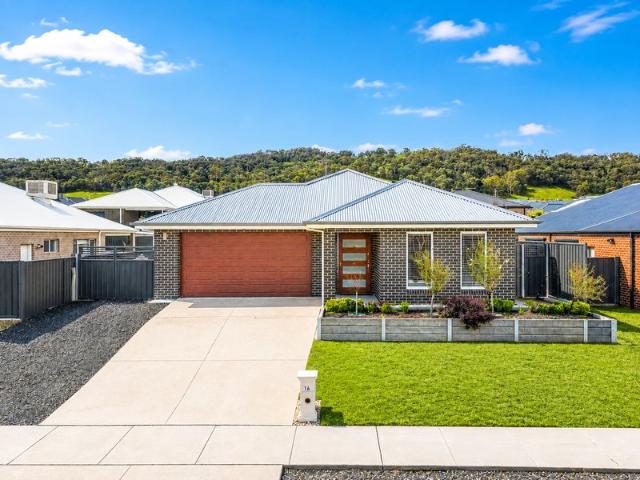 House for sale in Leneva, Victoria