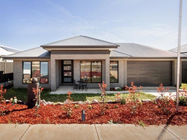 House for sale in Leneva, Victoria
