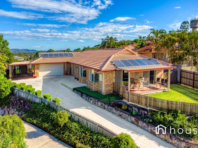 House for sale in Edens Landing