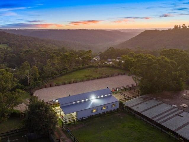 Cottage for sale in Sydney, New South Wales