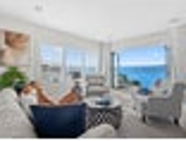 Apartment for sale in Takapuna