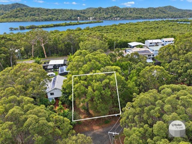 Land for sale in Russell Island, Greater Brisbane