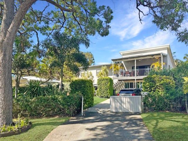 House for sale in Macleay Island, Queensland