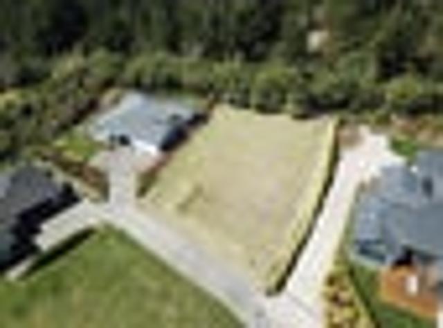 Land for sale in Kinloch, Waikato
