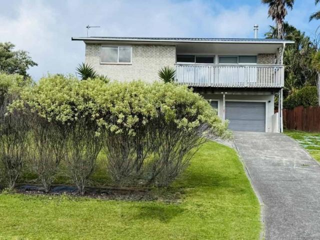 House for rent in Whangaparaoa, Oroua County