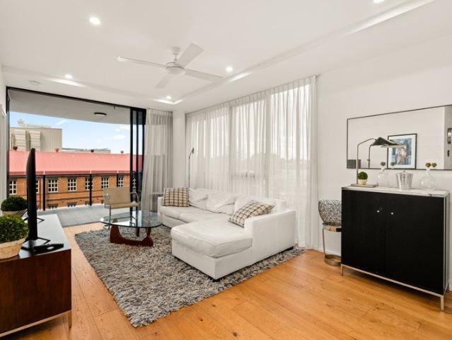 Apartment for sale in Toombul, Queensland