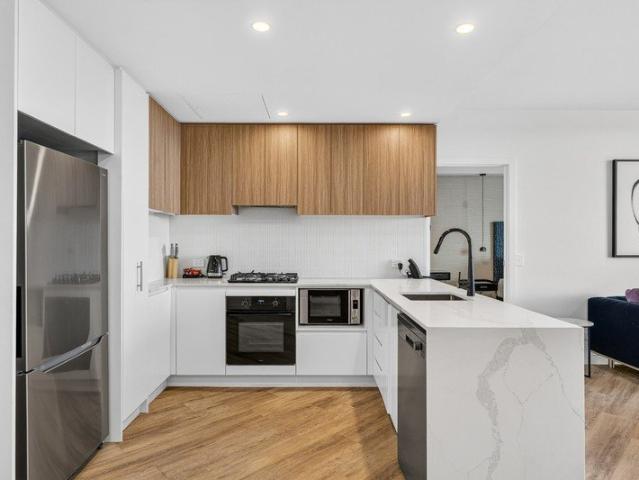 Apartment for sale in Southport, Gold Coast City