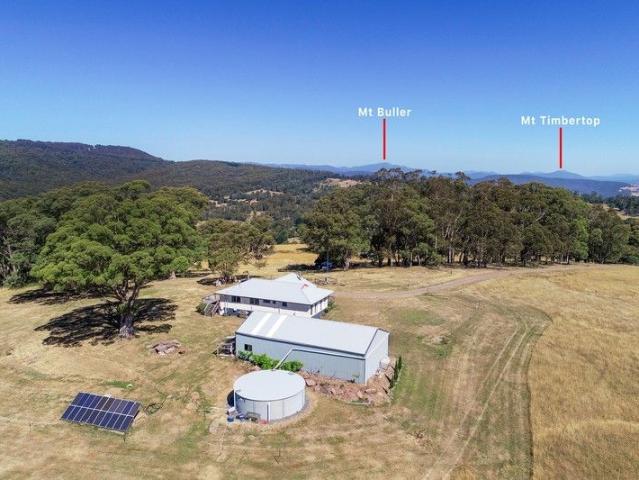 Cottage for sale in Tolmie, Victoria