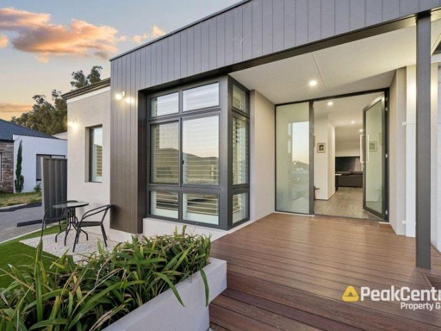 House for sale in Beeliar, Western Australia