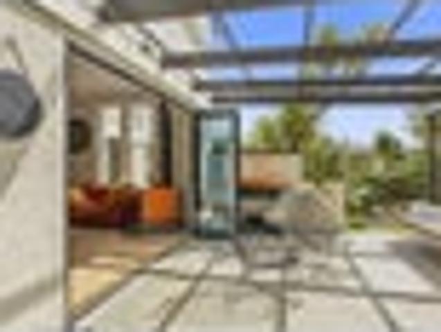 House for sale in Otakou
