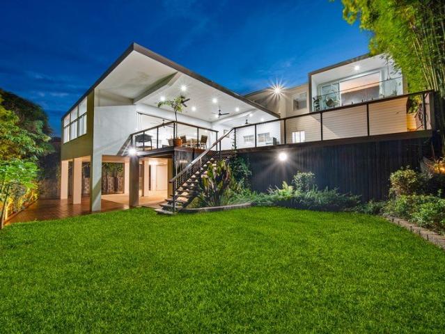 House for sale in Mooroobool, Cairns