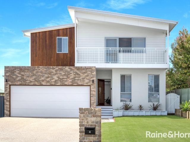 House for sale in Greenwell Point