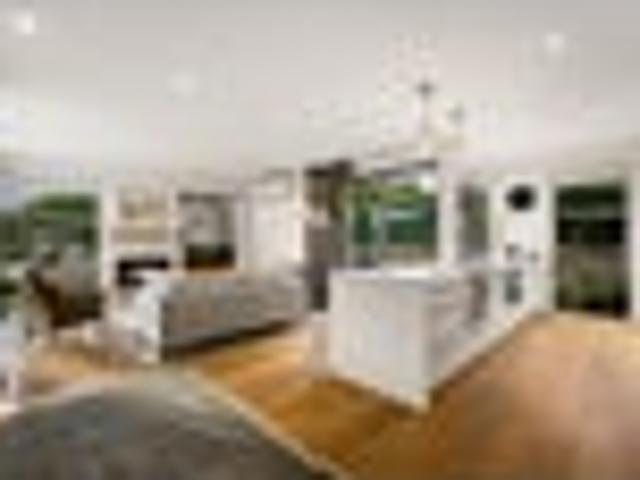 House for sale in Otakou