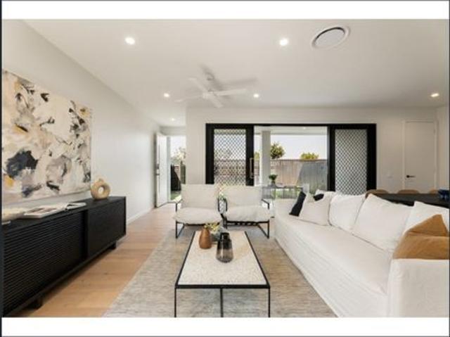 Townhouse for rent in Toombul, Queensland