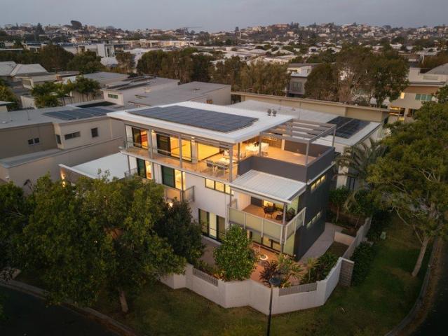 House for sale in Bulimba, Greater Brisbane