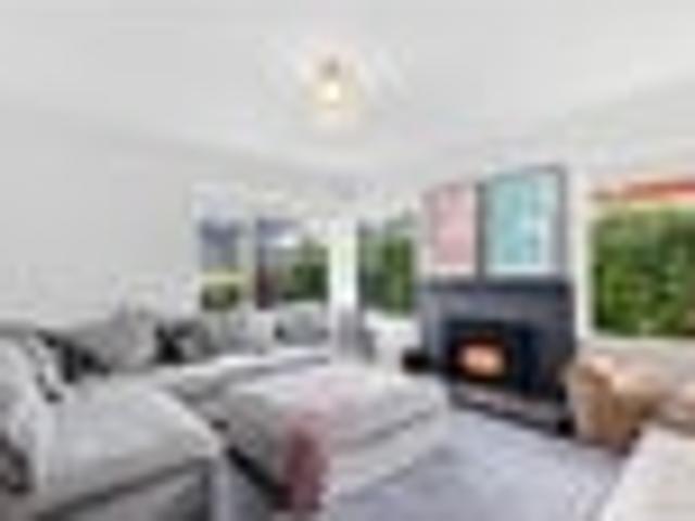 House for sale in Otakou