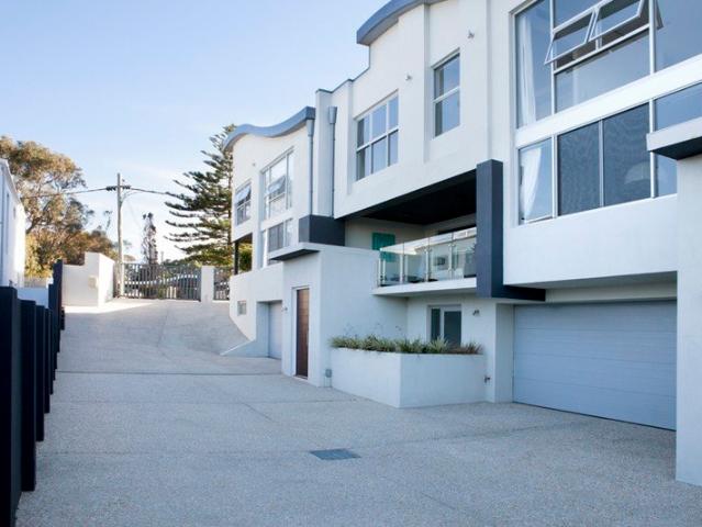 Townhouse for rent in Scarborough, City of Stirling