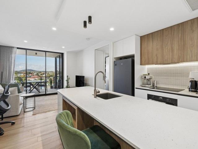 Townhouse for sale in Toombul, Queensland