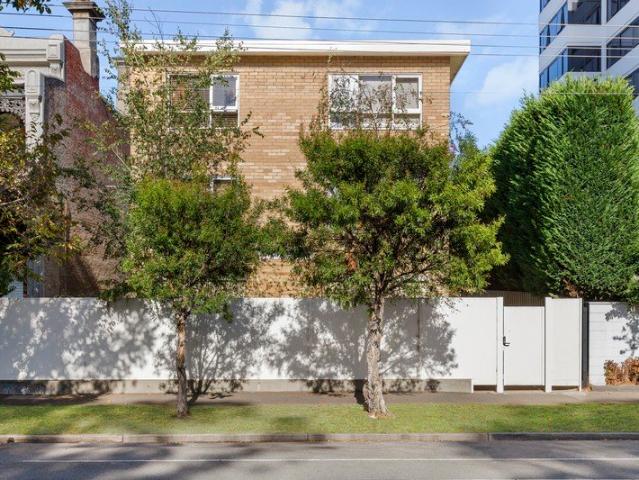 Apartment for sale in Camerons Creek, Victoria