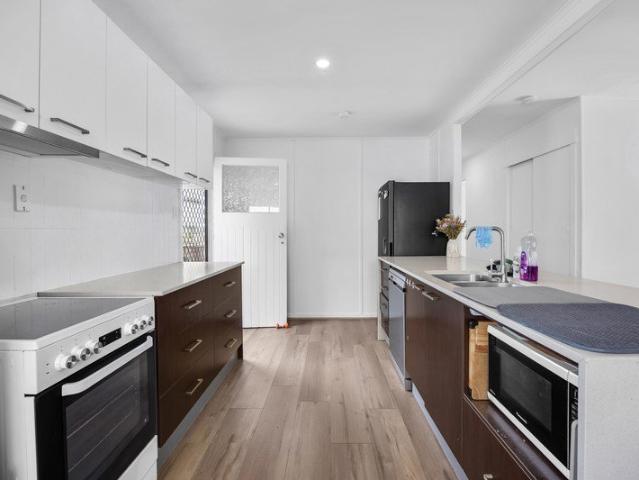 House for sale in West Gladstone, Gladstone