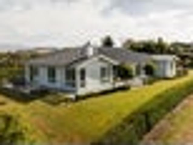House for sale in Tasman