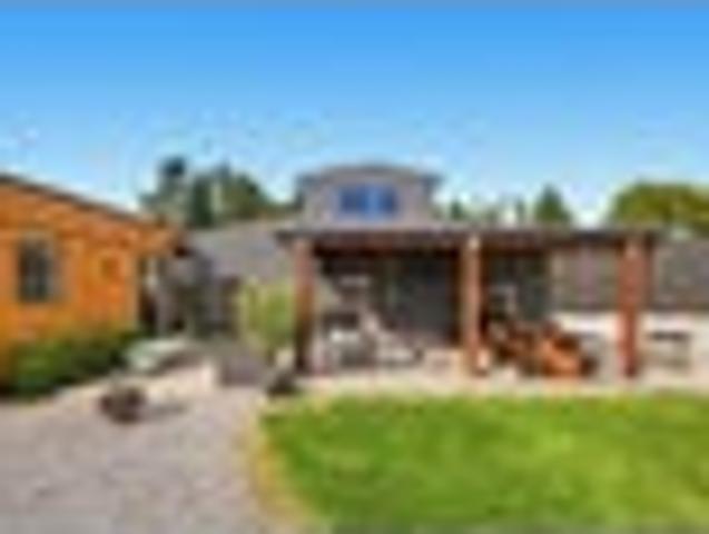 House for sale in Otakou