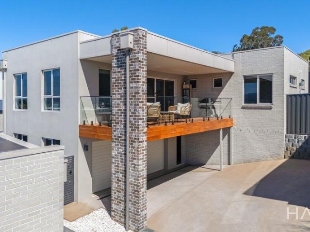 Townhouse for sale in Riverside, Launceston