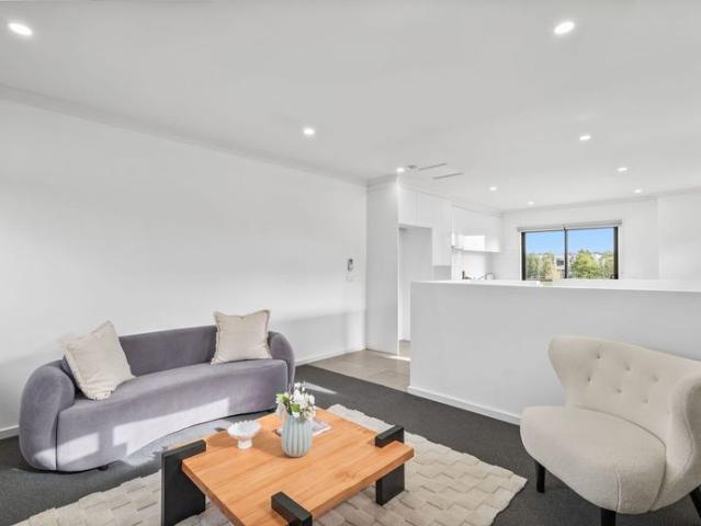 Townhouse for rent in Camerons Creek, Victoria