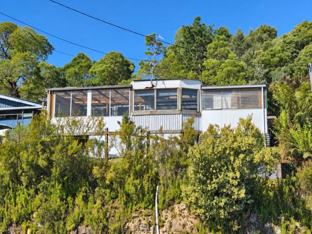 House for sale in Queenstown, West Coast