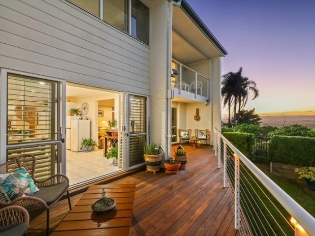 Villa for sale in Fernbrook, Queensland