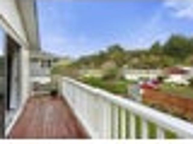 House for sale in Days Bay, Wellington