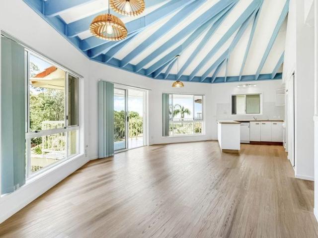 House for sale in Bilambil Heights, New South Wales