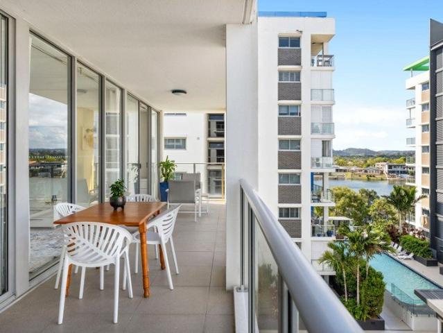 Apartment for sale in Varsity Lakes, Gold Coast City