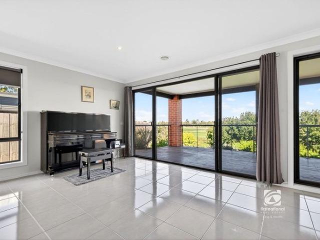 House for rent in Eastwood, Victoria