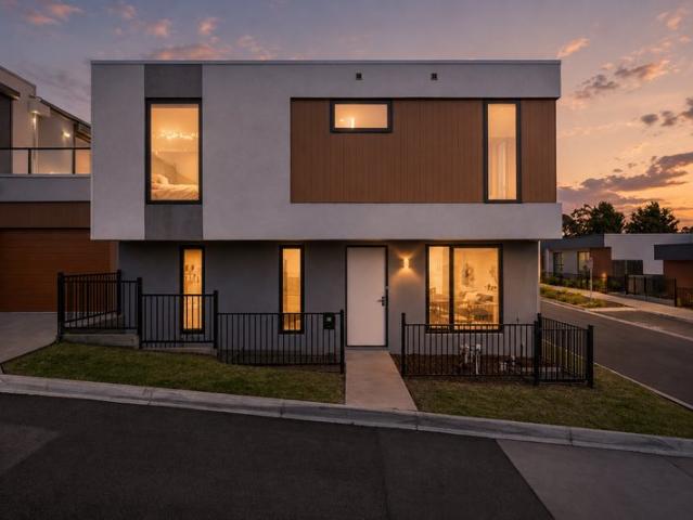 Townhouse for sale in Camerons Creek, Victoria