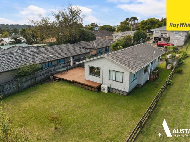 House for rent in Oratia