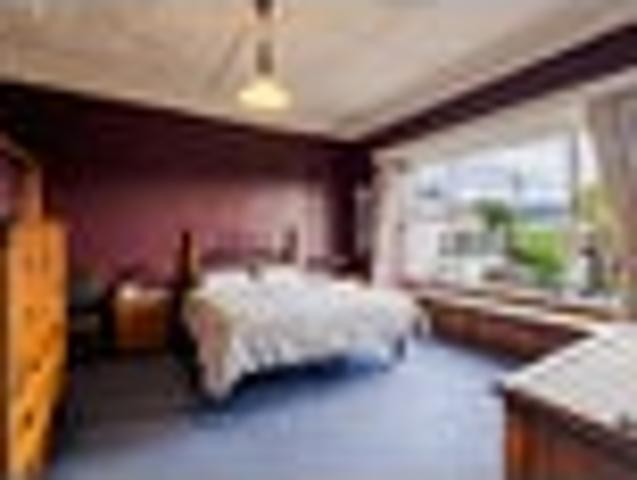 House for sale in Otakou