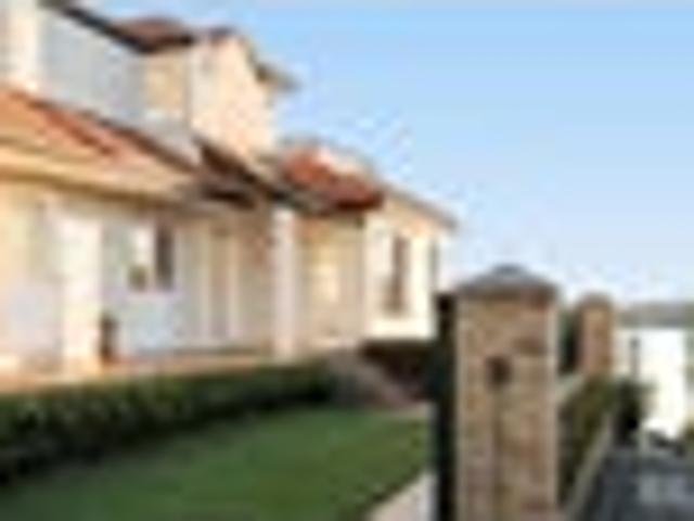 House for sale in Takapuna