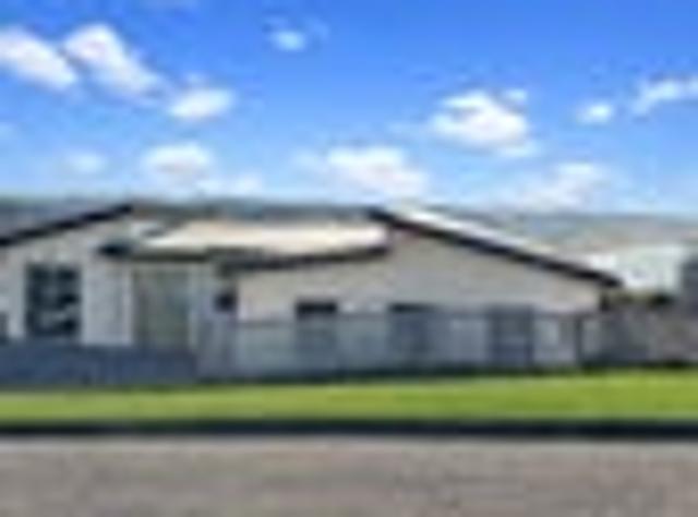 House for sale in Otakou