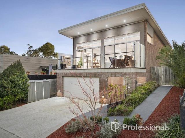 Townhouse for sale in Camerons Creek, Victoria